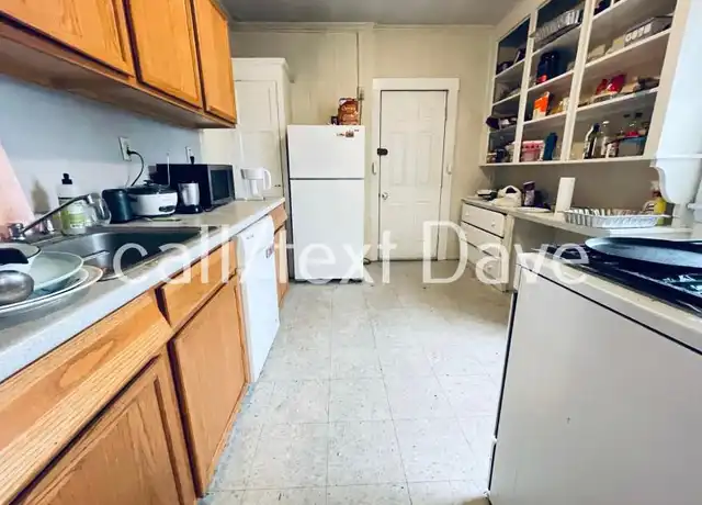 Property at 15 Quint Ave, Allston, MA, 02134, 4 beds, 1 bath, [object Object]