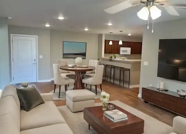 Property at Sterling Heights Apartments - 799 Heather Dr, Prattville, AL, 36066, 2 beds, 1 bath, [object Object]