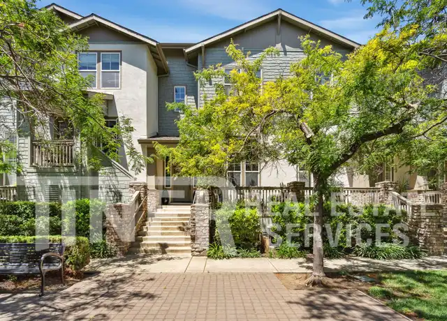 Property at 410 Washington Sq, Sacramento, CA, 95811, 3 beds, 2.5 baths, [object Object]