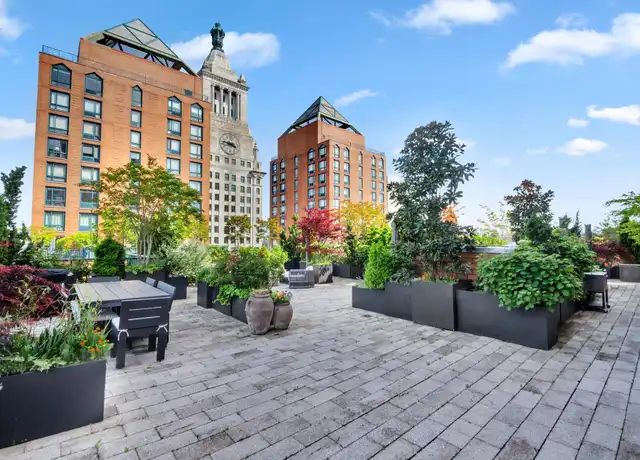 Property at 1 Irving Pl Unit P22D, New York, NY, 10003, 2 beds, 2 baths, [object Object]