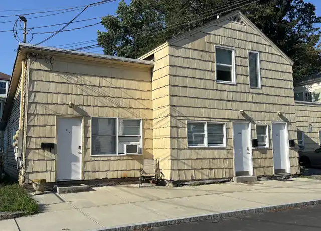 Property at 21 Amity St Unit C, New London, CT, 06320, 1 bed, 1 bath, [object Object]