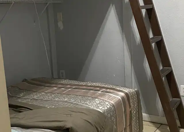 Property at 7066 SW 4th St, Miami, FL, 33144, 1 bed, 1 bath, [object Object]