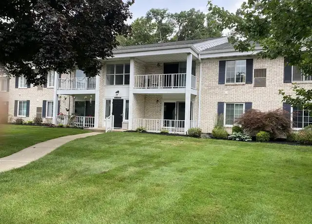 Property at 35980 Ann Arbor Trl, Livonia, MI, 48150, 2 beds, 1 bath, [object Object]