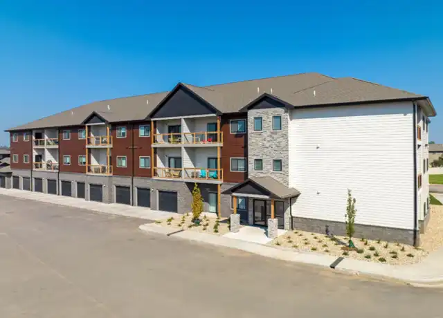 Property at Grand Prairie Apartments & Townhomes - 1065 E 77th St, Sioux Falls, SD, 57108, 1 bed, 1 bath, [object Object]