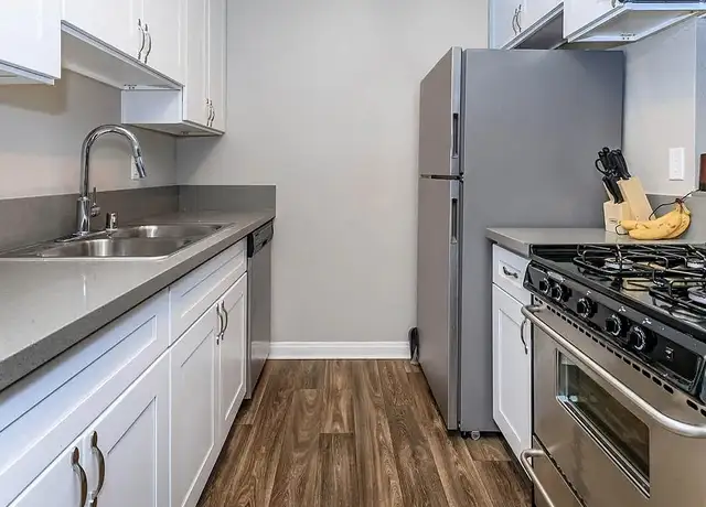Photo of 818 N Campus Ave, Upland, CA 91786