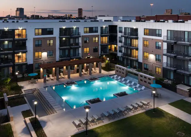 Property at 1112 S Cesar Chavez Blvd Unit B1-25, Dallas, TX, 75201, 2 beds, 2 baths, [object Object]