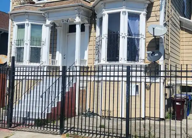 Property at 874 Isabella St Apt 2, Oakland, CA, 94607, 1 bed, 1 bath, [object Object]