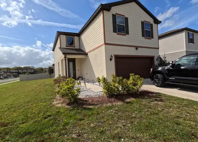 Property at 2647 E Lake Pointe Dr, Kissimmee, FL, 34744, 3 beds, 2.5 baths, [object Object]