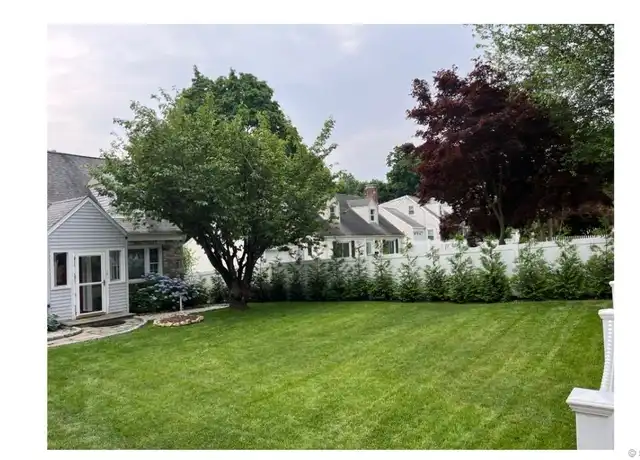 Property at 79 Lenox Ave, Stamford, CT, 06906, 4 beds, 2.5 baths, [object Object]