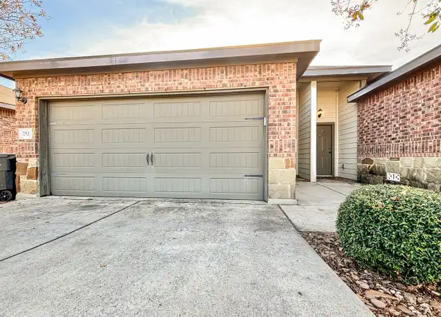 Property at 752 Saengerhalle Rd, New Braunfels, TX, 78130, 3 beds, 2 baths, [object Object]