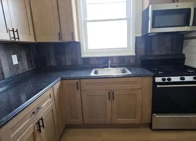 Property at 1753 Springfield Ave Unit 2B, Maplewood, NJ, 07040, 2 beds, 1 bath, [object Object]