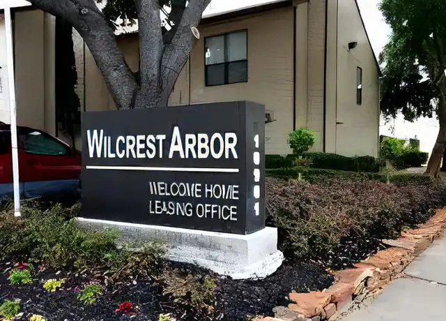 Property at 10901 Village Bend Ln Unit 703, Houston, TX, 77072, 2 beds, 2 baths, [object Object]