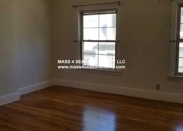 Property at 98 Mount Pleasant Ave, Roxbury, MA, 02119, 3 beds, 2 baths, [object Object]