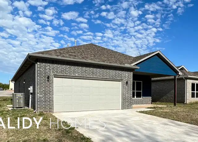 Property at 625 Remington Ave, Jones, OK, 73049, 3 beds, 2 baths, [object Object]