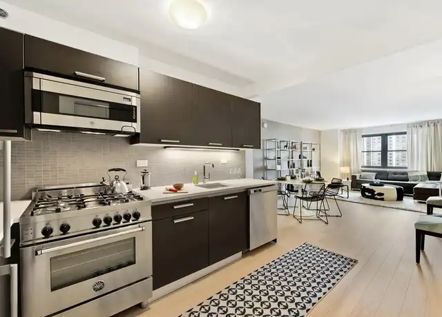 Property at 222 E 39th St Unit 9D, New York, NY, 10016, 3 beds, 1 bath, [object Object]