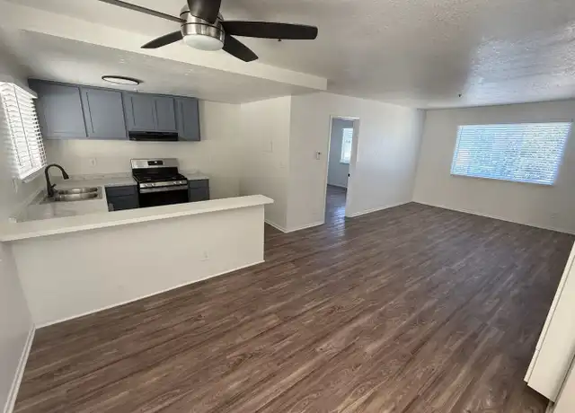 Property at 3637 139th St Unit 10, Hawthorne, CA, 90250, 2 beds, 2 baths, [object Object]