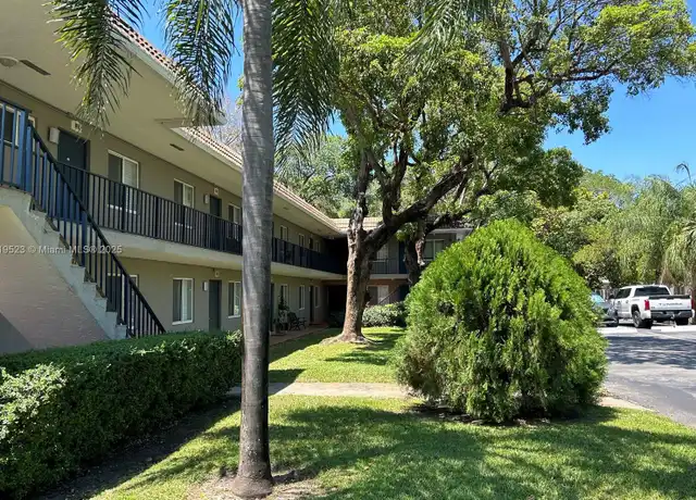 Property at 1111 Tequesta St Unit 10, Fort Lauderdale, FL, 33312, 1 bed, 1 bath, [object Object]