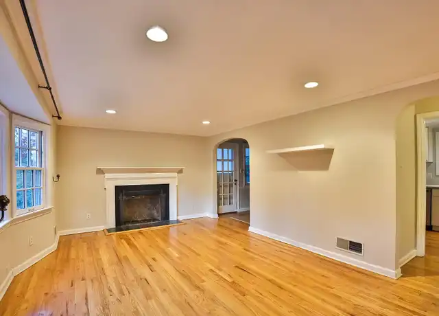 Property at 184 W Glen Ave, Ridgewood, NJ, 07450, 4 beds, 2.5 baths, [object Object]