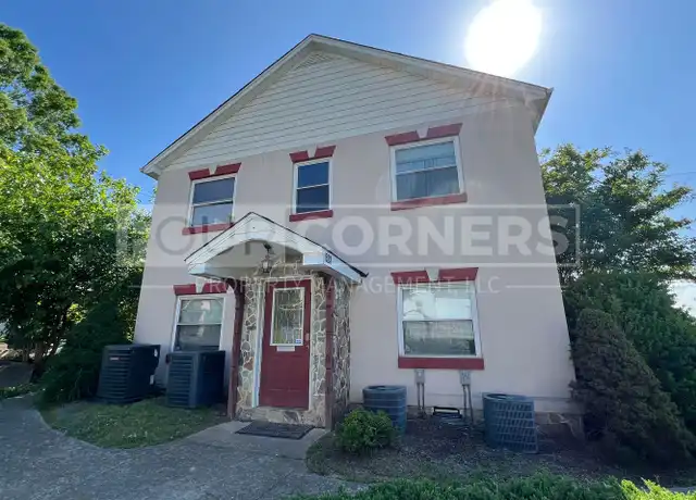 Property at 523 Martin St Unit 3, Greensboro, NC, 27406, 2 beds, 1 bath, [object Object]