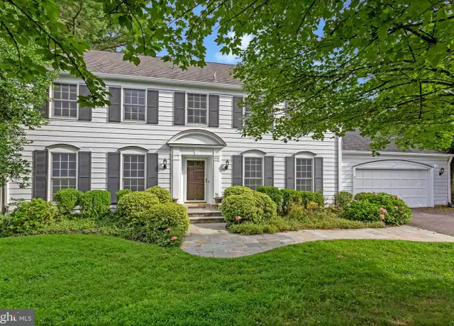 Property at 9803 Spring Ridge Ln, Vienna, VA, 22182, 4 beds, 2.5 baths, [object Object]