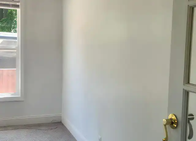 Property at 1541 Terrace St Unit B, Muskegon, MI, 49442, 3 beds, 2 baths, [object Object]