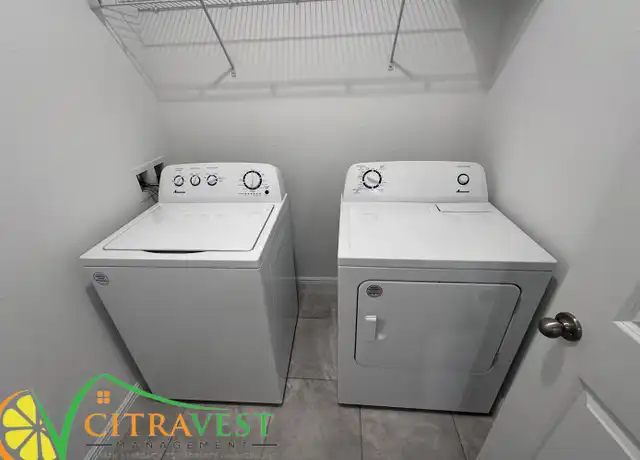 Property at 1727 W Skyline Dr, Dunnellon, FL, 34434, 4 beds, 2 baths, [object Object]