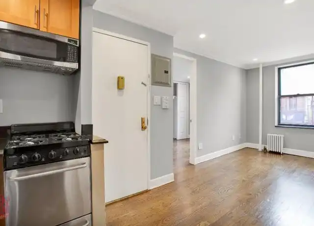 Property at 218 Avenue A, New York, NY, 10009, 2 beds, 1 bath, [object Object]