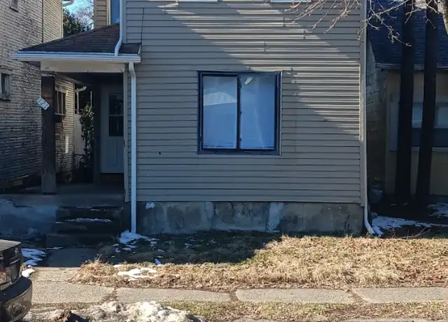 Property at 121 Nassau St, Dayton, OH, 45410, 3 beds, 1 bath, [object Object]