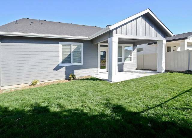 Photo of 177 E Cool Pond Dr, Meridian, ID 83646