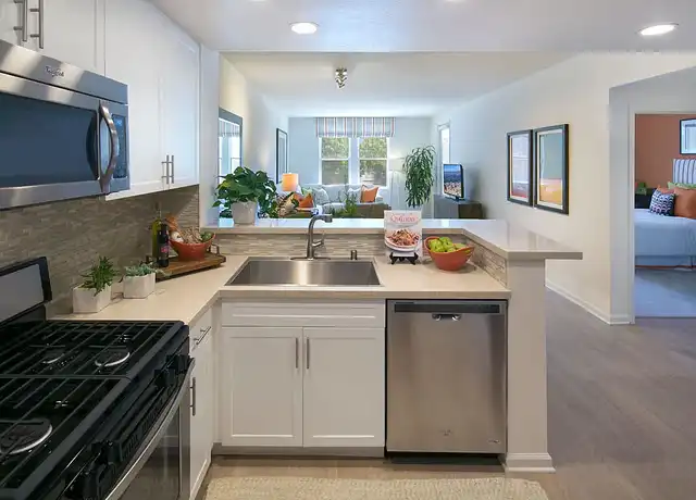 Property at Franklin Street Apartment Homes - 1553 El Camino Real, Redwood City, CA, 94063, 1-2 bed, 1-2 bath, [object Object]