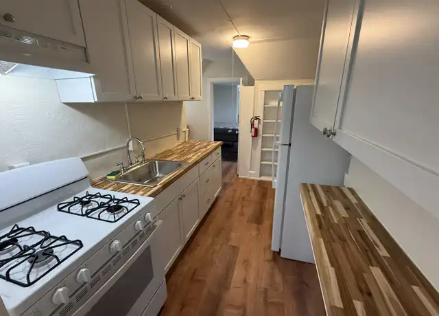 Property at 616 E State St Unit 5, Ithaca, NY, 14850, 1 bed, 1 bath, [object Object]