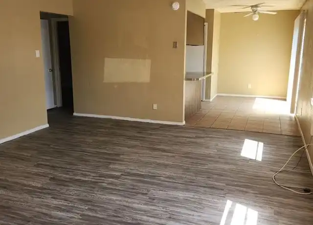 Property at 400 N Jefferson St Unit 400 18, Abilene, TX, 79603, 2 beds, 1 bath, [object Object]