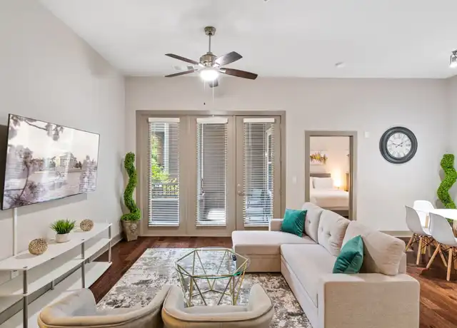 Property at 2200 Vantage Dr Unit 1076, Woodbridge, VA, 22191, 2 beds, 2 baths, [object Object]