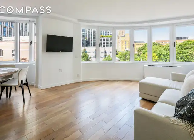 Property at 295 Greenwich St Unit 4G, New York, NY, 10007, 1 bed, 1 bath, [object Object]