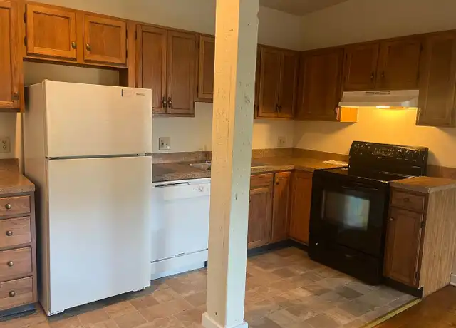 Property at 215 E Fulton St Unit 404, Lancaster, PA, 17602, 2 beds, 1 bath, [object Object]