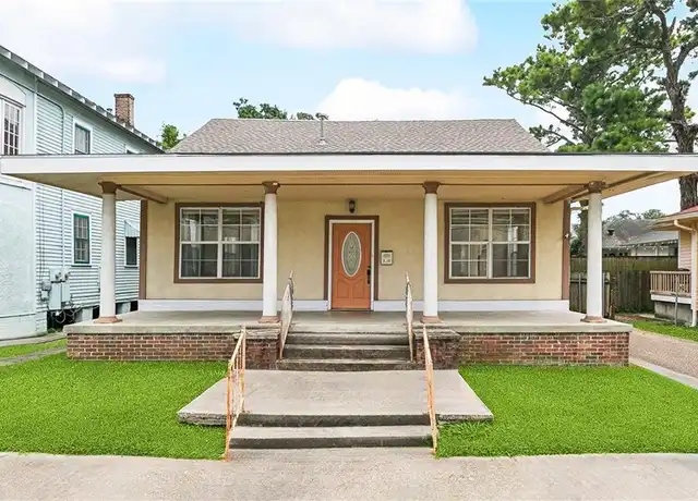 Property at 5832 Willow St, New Orleans, LA, 70115, 4 beds, 3.5 baths, [object Object]