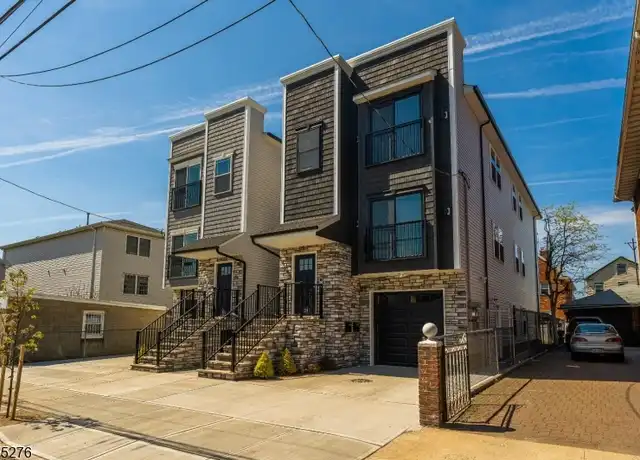 Property at 329 High St Unit 2nd, Elizabeth, NJ, 07202, 3 beds, 2 baths, [object Object]