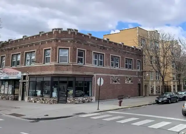Property at 5400 W Madison St Unit 5400-2, Chicago, IL, 60644, 4 beds, 2 baths, [object Object]