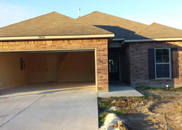 Property at 39032 Elliott Ave, Prairieville, LA, 70769, 3 beds, 2 baths, [object Object]