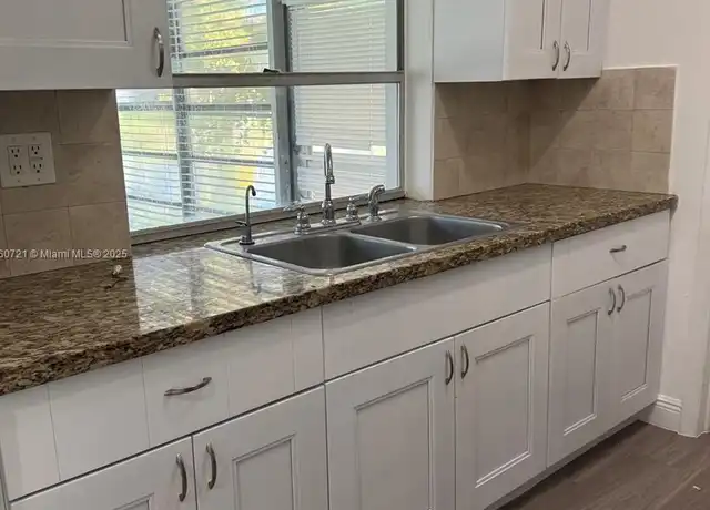 Property at 2985 NW 69th Ave, Sunrise, FL, 33313, 2 beds, 1 bath, [object Object]