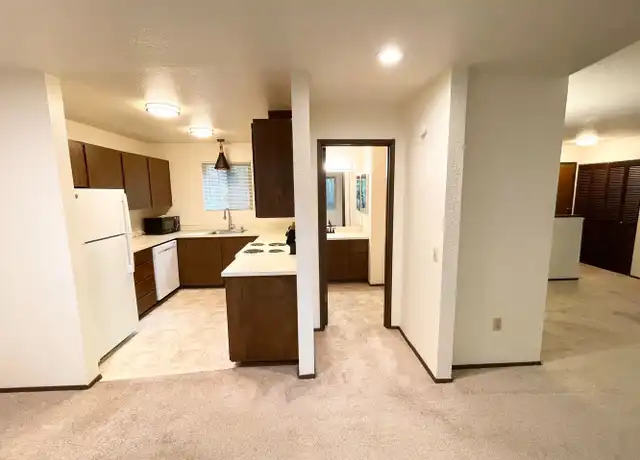Property at 4745 16th Ave NE Unit 07, Seattle, WA, 98105, 2 beds, 1.5 baths, [object Object]