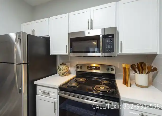 Property at 15503 W Bellfort Ave Unit ASL1, Sugar Land, TX, 77498, 1 bed, 1 bath, [object Object]