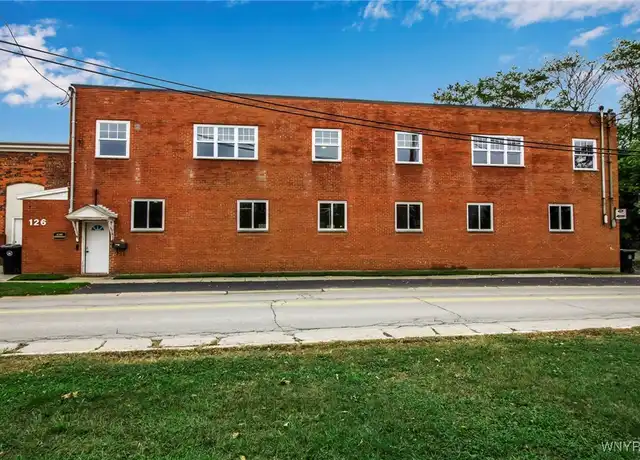Property at 126 E Niagara St Unit 3, Tonawanda, NY, 14150, 1 bed, 1 bath, [object Object]