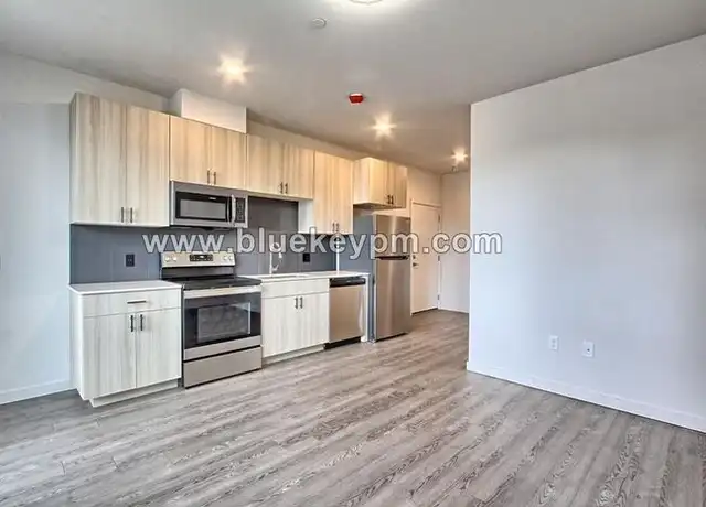 Property at 1515 N Simpson St, Portland, OR, 97217, 0 beds, 1 bath, [object Object]