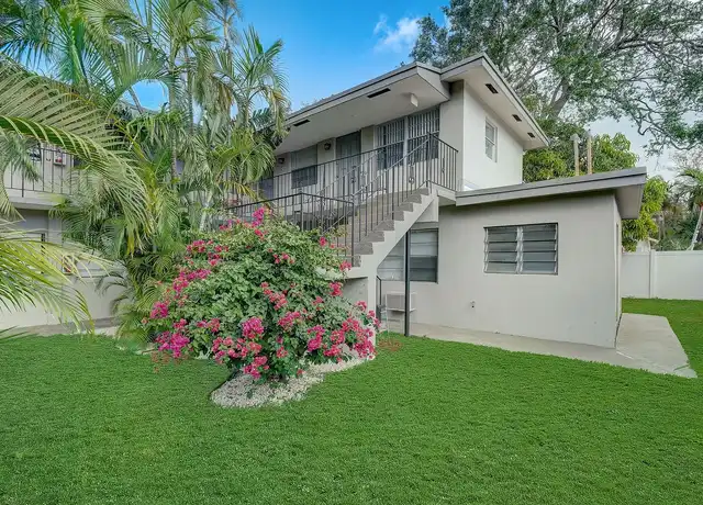 Property at 515 SE 9th St, Fort Lauderdale, FL, 33316, 1 bed, 1 bath, [object Object]