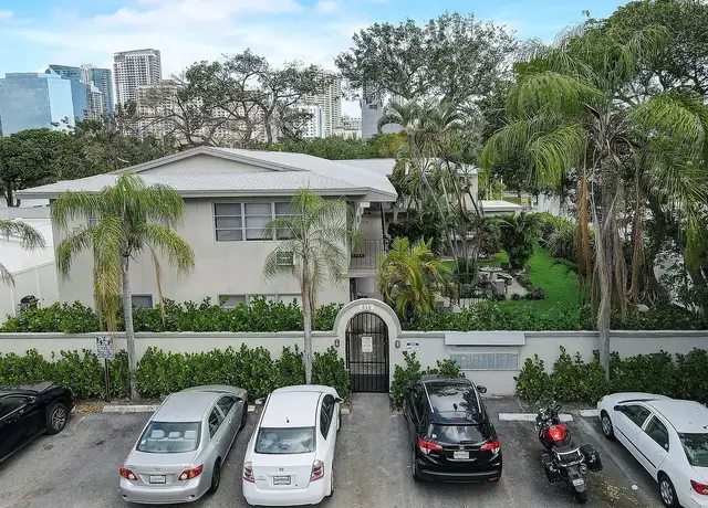 Photo of 515 SE 9th St, Fort Lauderdale, FL 33316