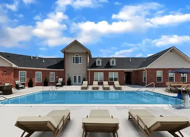 Property at The Larchmont Estates - 1239 Cribb St, Toledo, OH, 43612, 0-3 beds, 1 bath, [object Object]