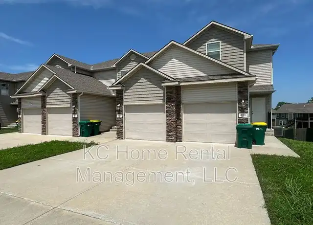 Property at 10530 Kane Dr, Kansas City, KS, 66109, 2 beds, 2.5 baths, [object Object]