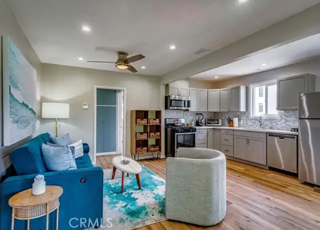 Property at 325 Culver Blvd #1, Playa Del Rey, CA, 90293, 2 beds, 1 bath, [object Object]