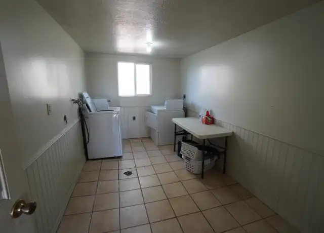 Property at 175 S Main St Unit 1, Farmington, UT, 84025, 2 beds, 1 bath, [object Object]